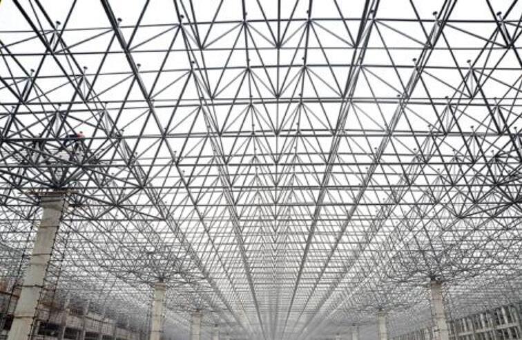 奎屯网架公司为您分享干煤棚在后期的使用保养方法